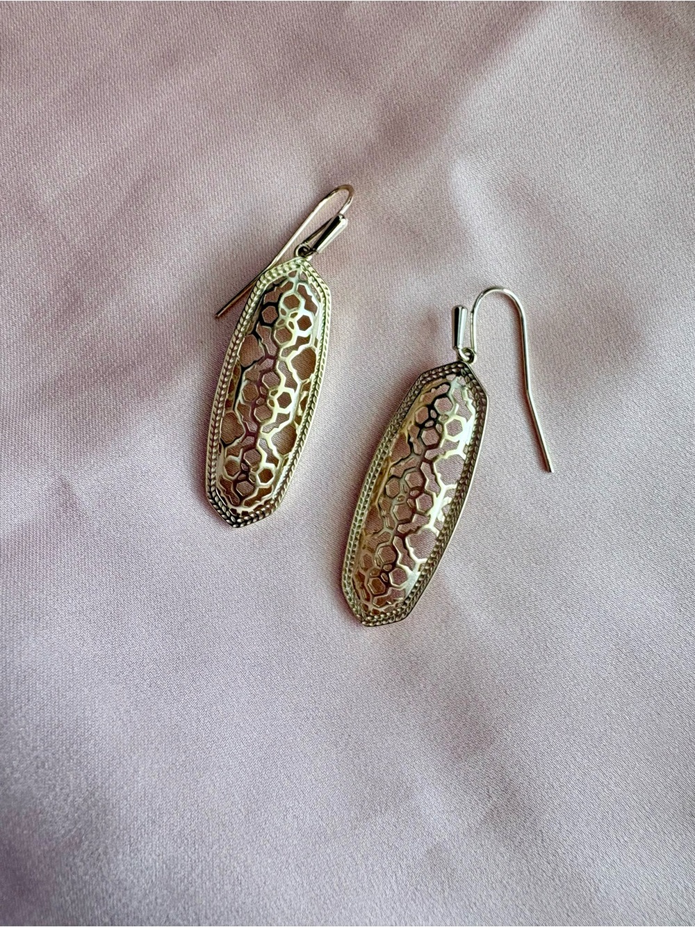 Kendra Scott Elle Drop Earrings
